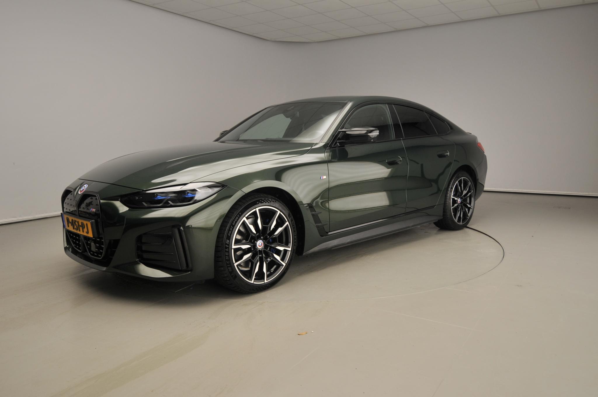 BMW i4