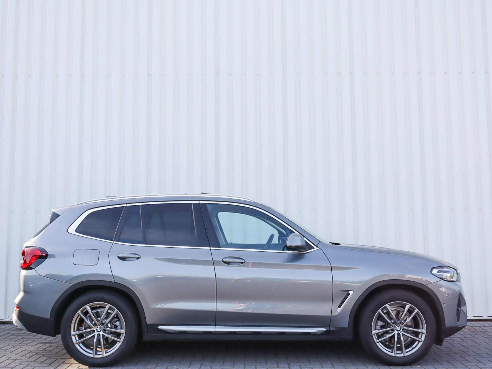 BMW X3 xDrive20i 184pk AUT High Executive - Afbeelding 3