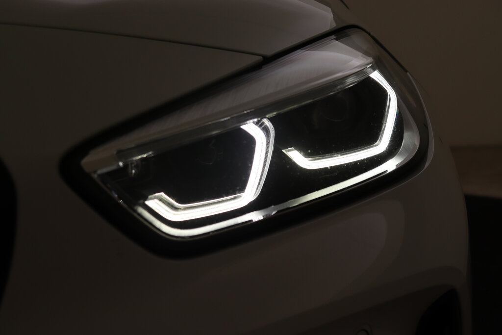 BMW 1 Serie 56