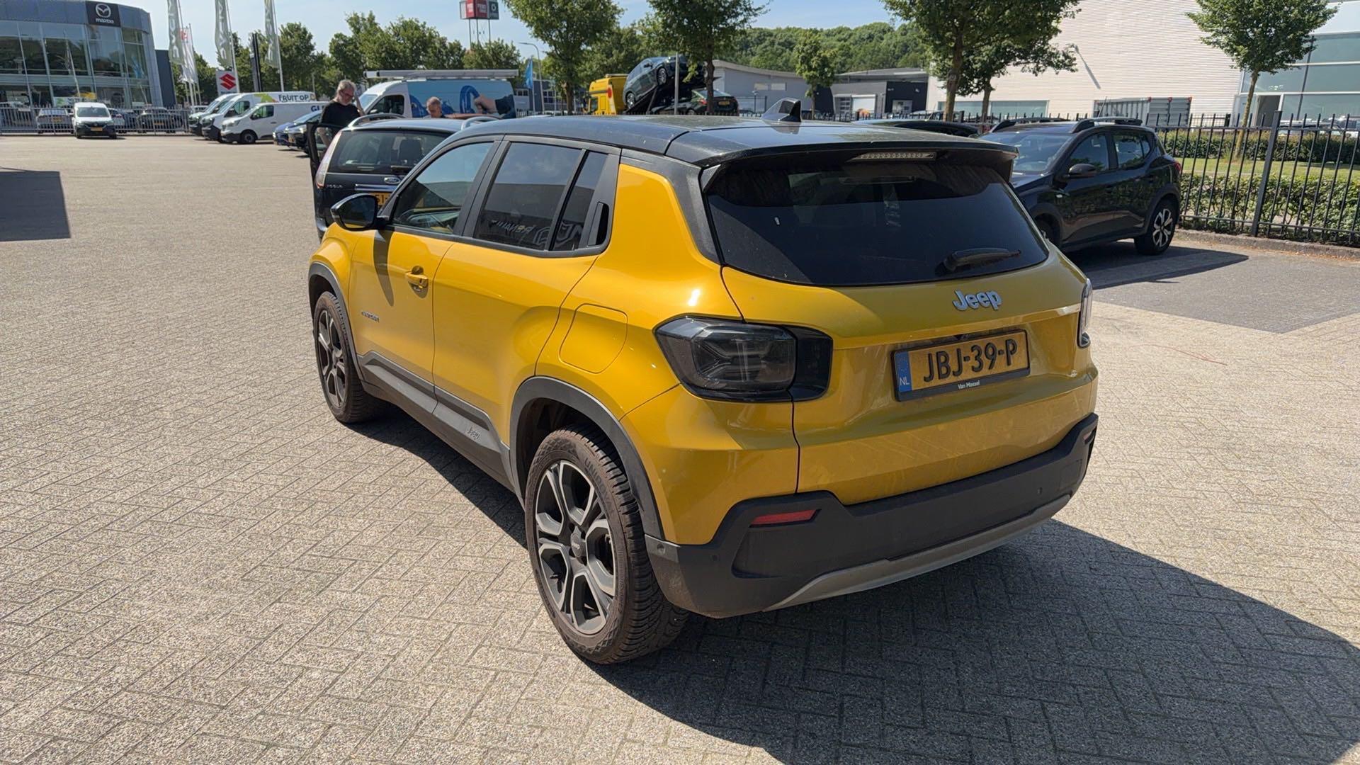 Jeep Avenger Altitude 54 kWh - Afbeelding 3