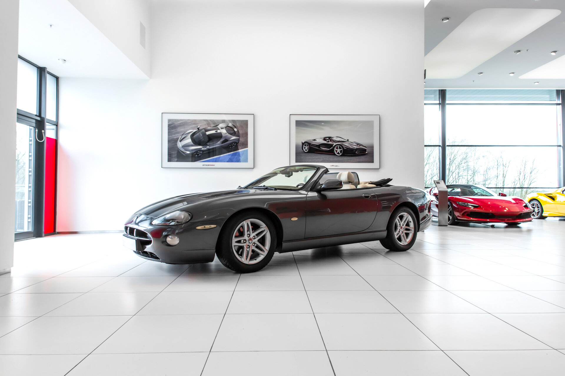 Jaguar XK8 4.2 V8 Convertible - Afbeelding 3