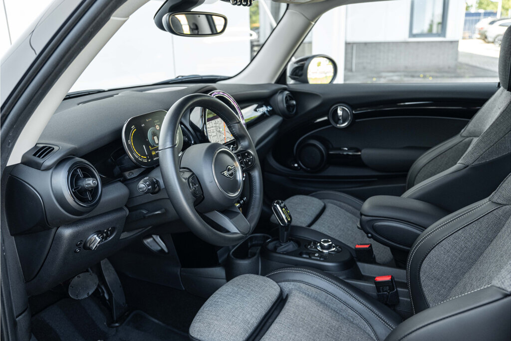 MINI Electric 31
