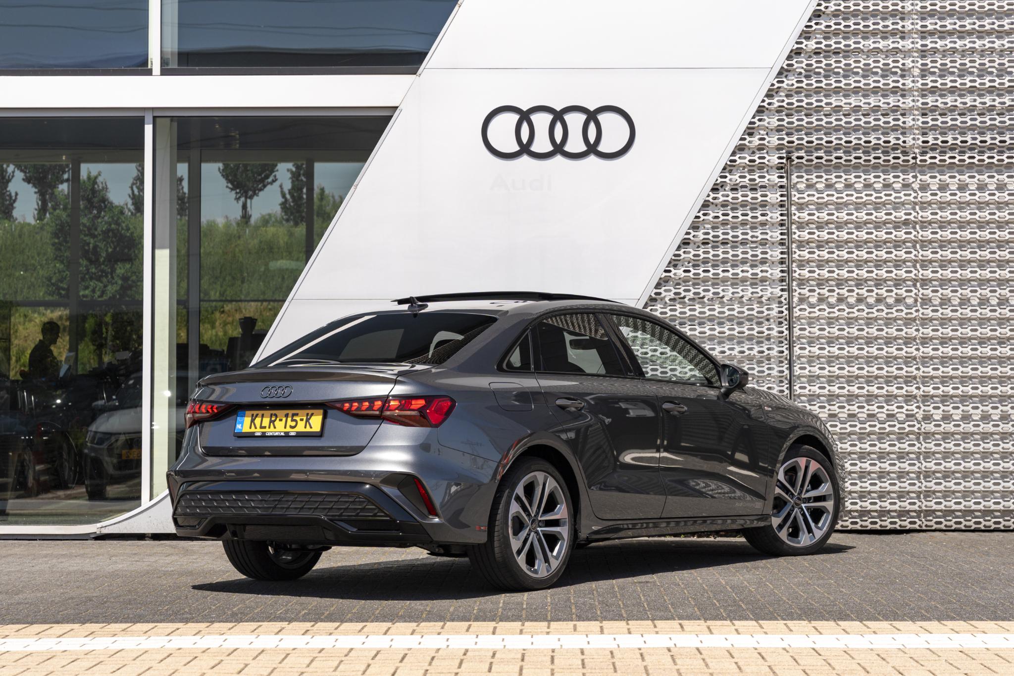 Audi A3 Limousine 35 TFSI S edition - Afbeelding 4