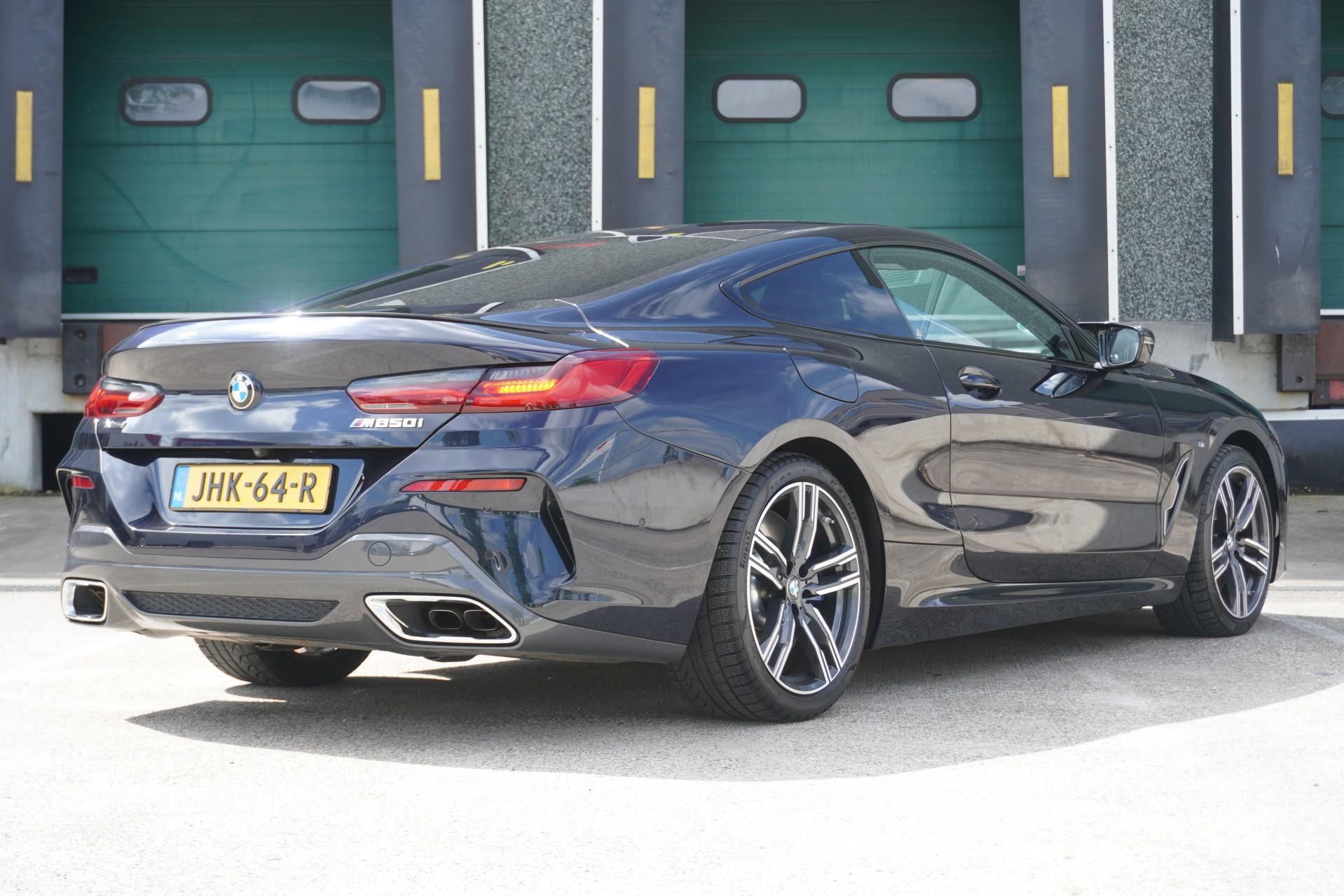 BMW 8-serie M850i 530pk xDrive High Executive - Afbeelding 2