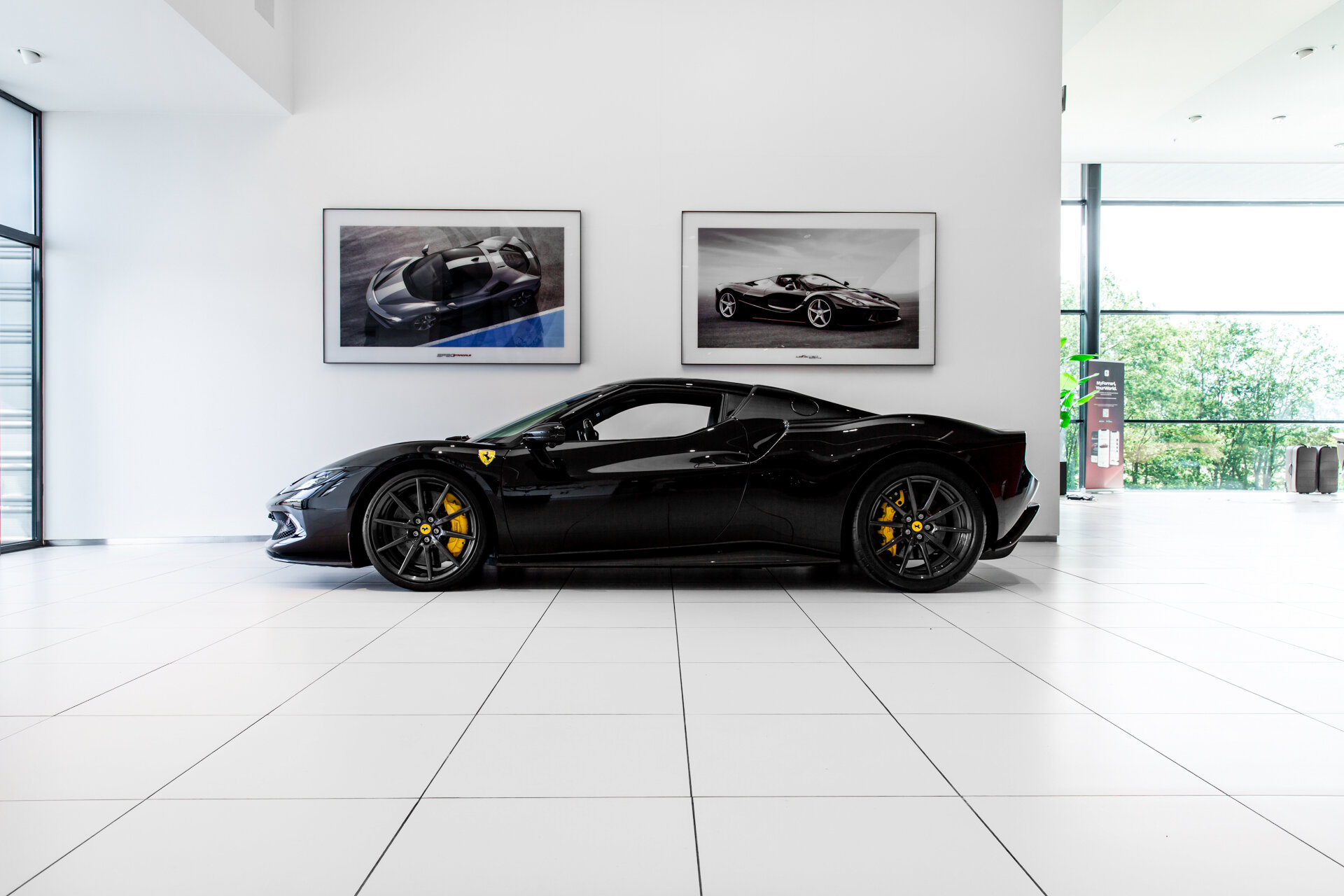 Ferrari 296 GTB ~Ferrari Munsterhuis~ - Afbeelding 2