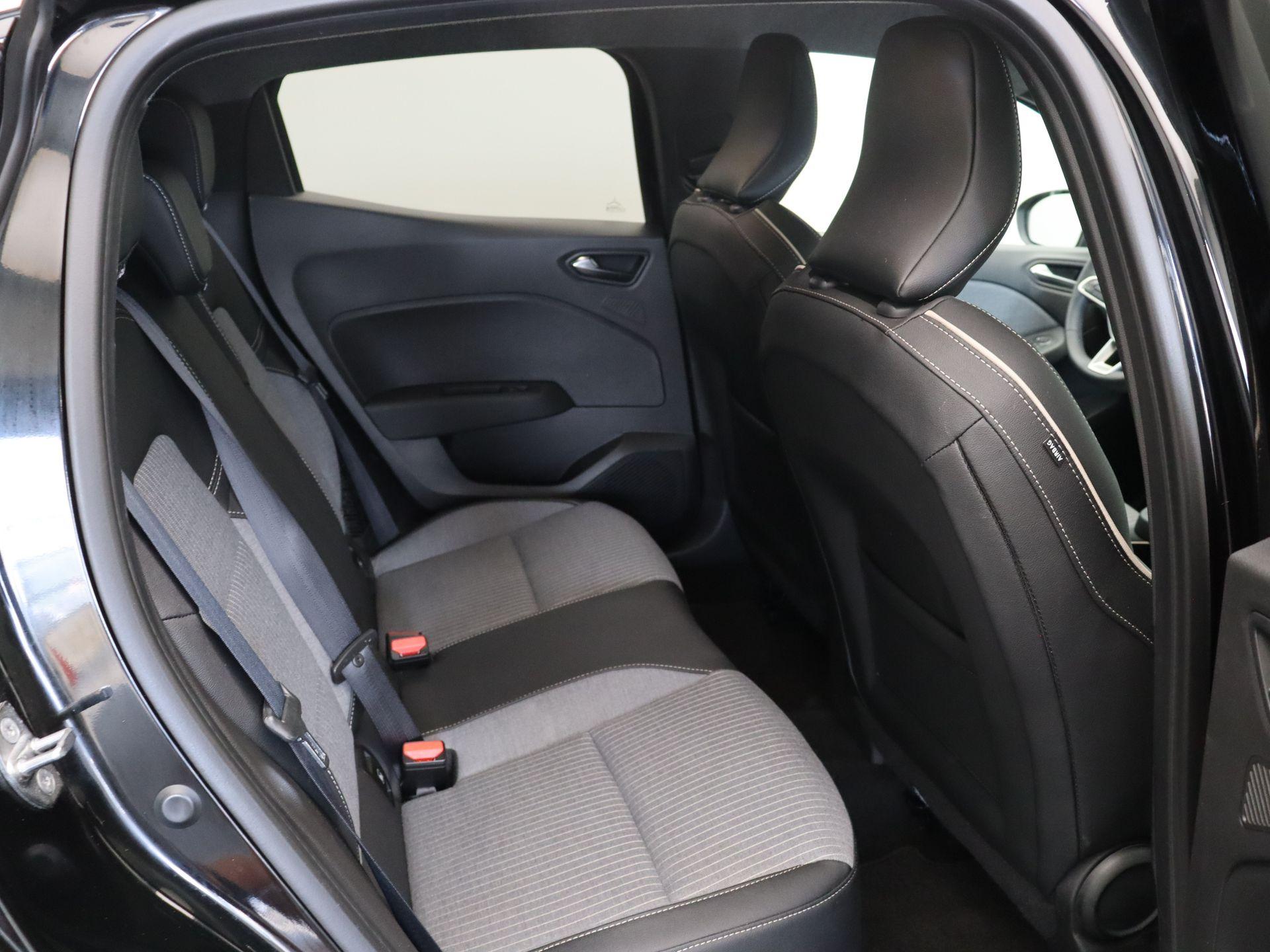 Renault Clio E-Tech Full Hybrid 145pk techno - Afbeelding 9