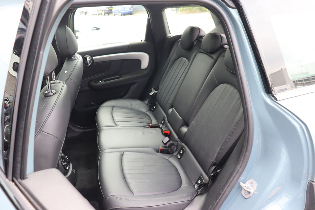 MINI Countryman 5