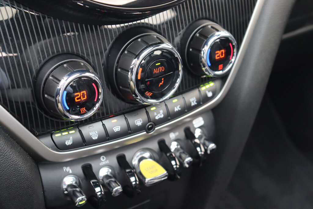 MINI Countryman 15