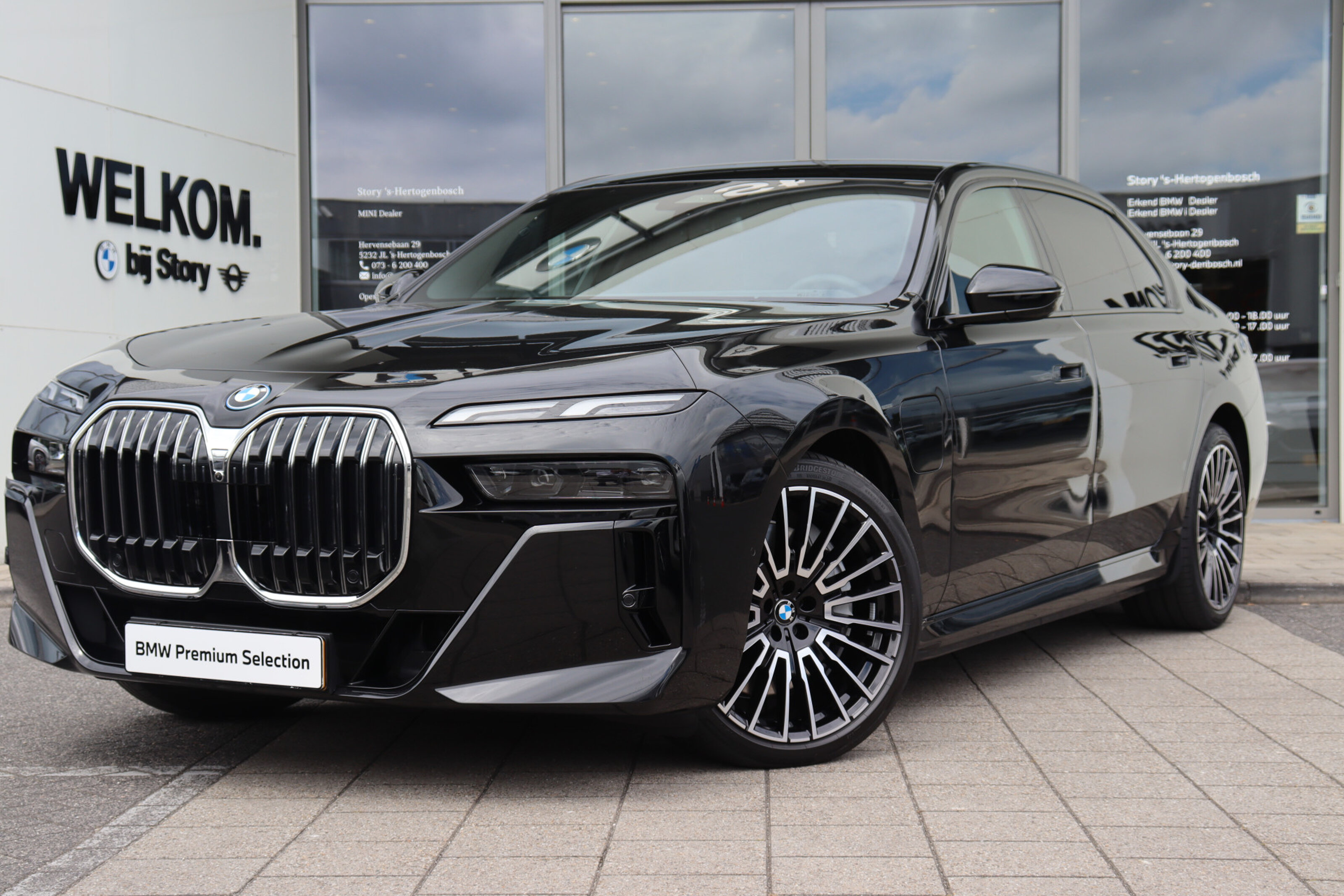 BMW 7 Serie 750e xDrive M Sport Automaat