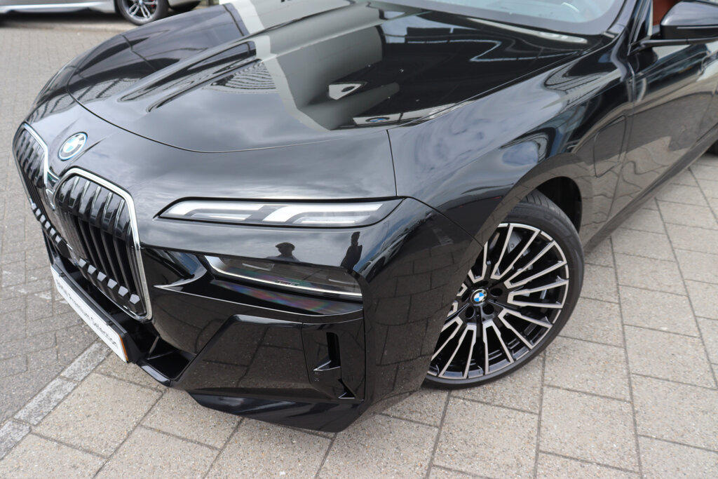 BMW 7 Serie 2