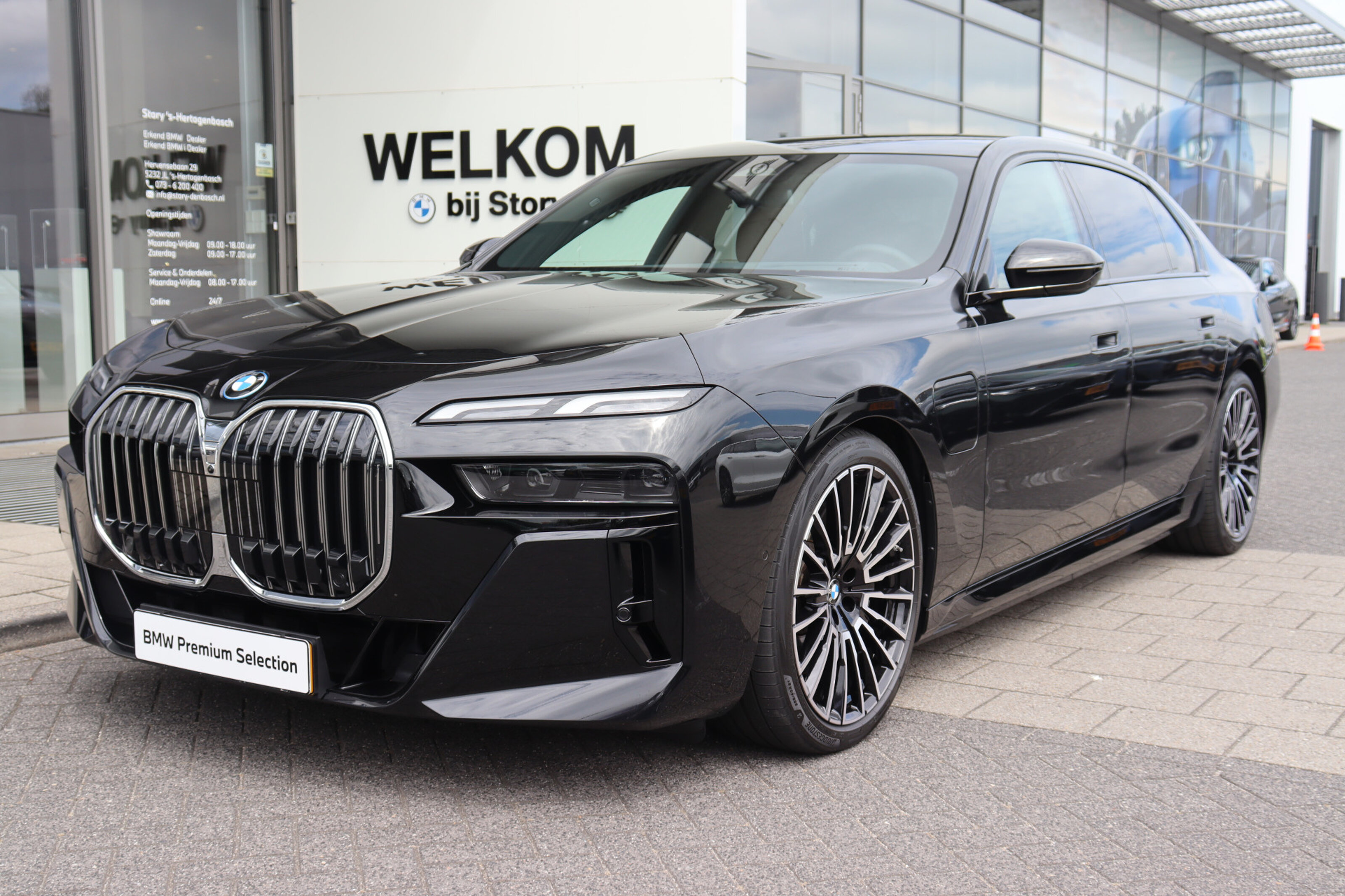 BMW 7 Serie 750e xDrive M Sport Automaat