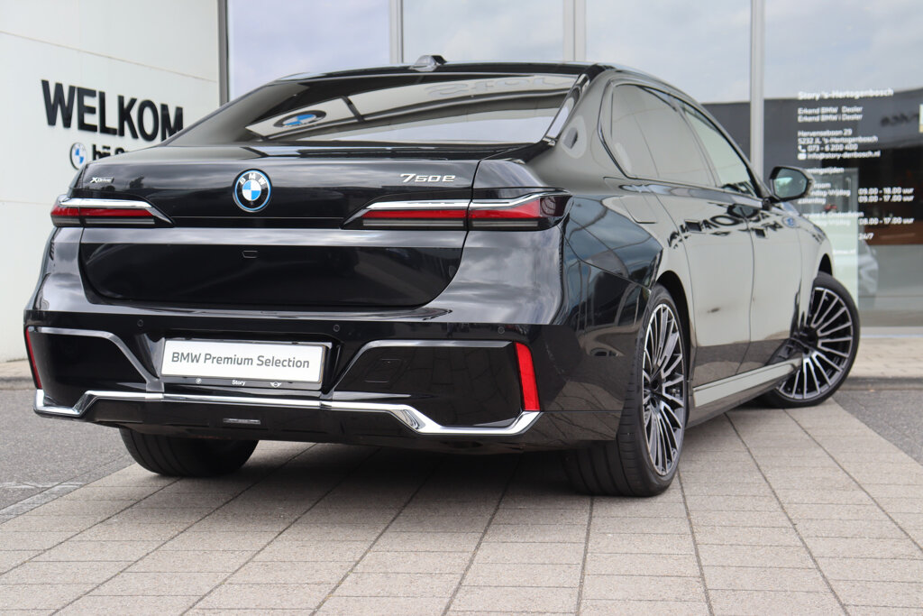 BMW 7 Serie 11