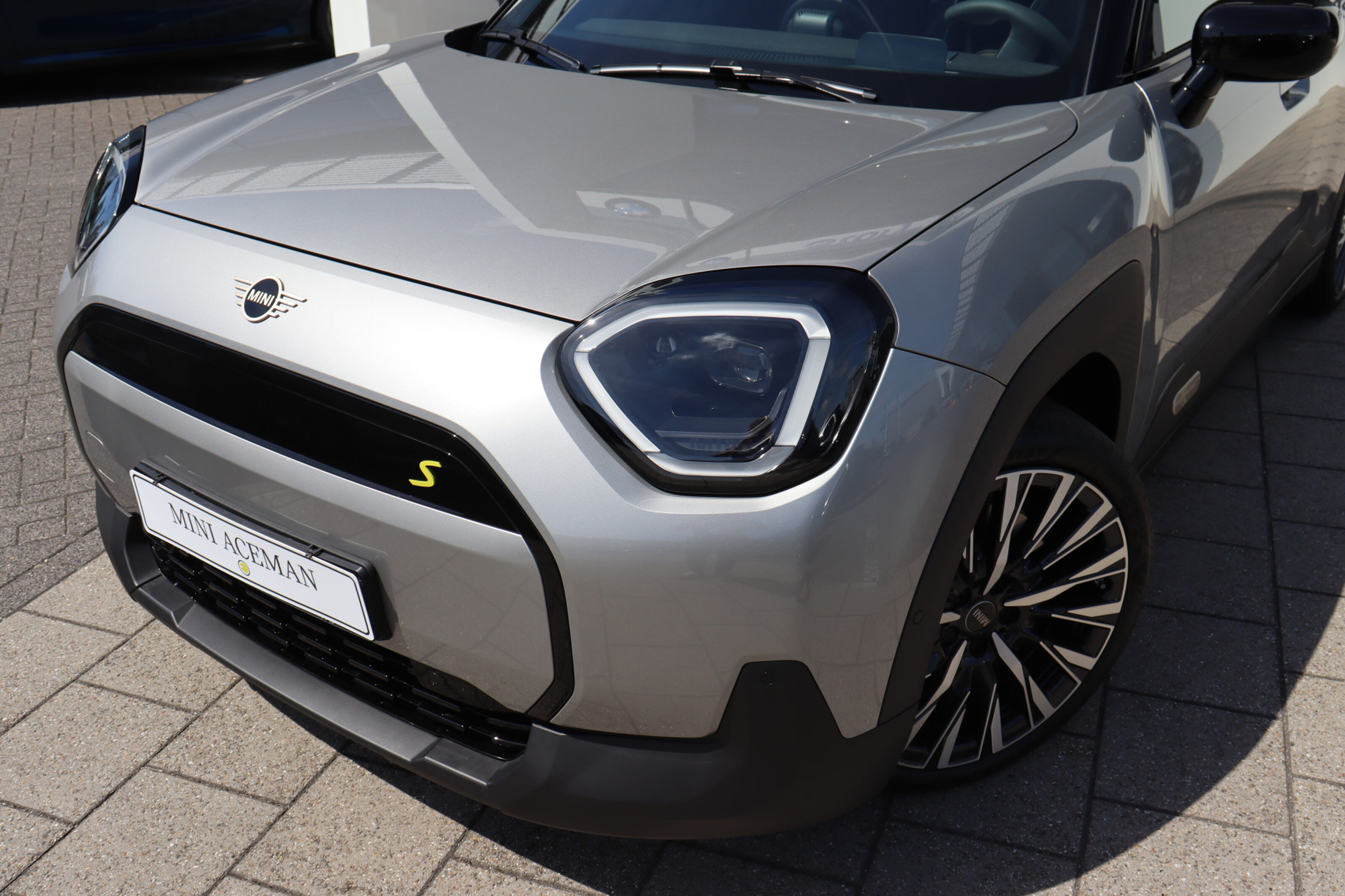 MINI Aceman SE