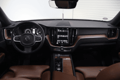 Volvo XC60 2.0 B5 Momentum Exclusive | Trekhaak | Panoramadak | Leder - Afbeelding 2
