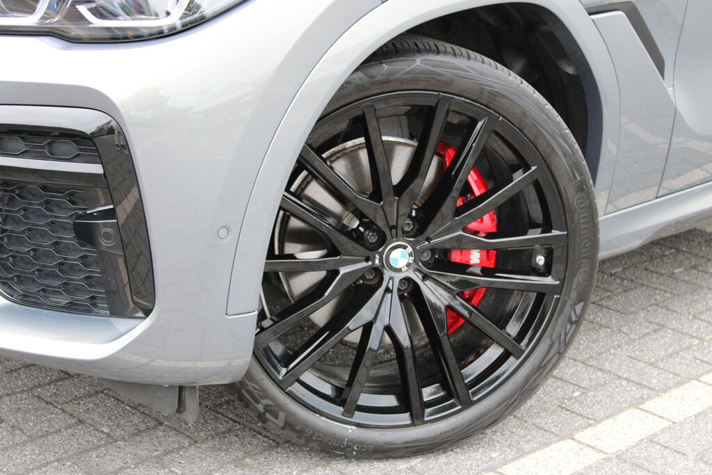 BMW X6 8