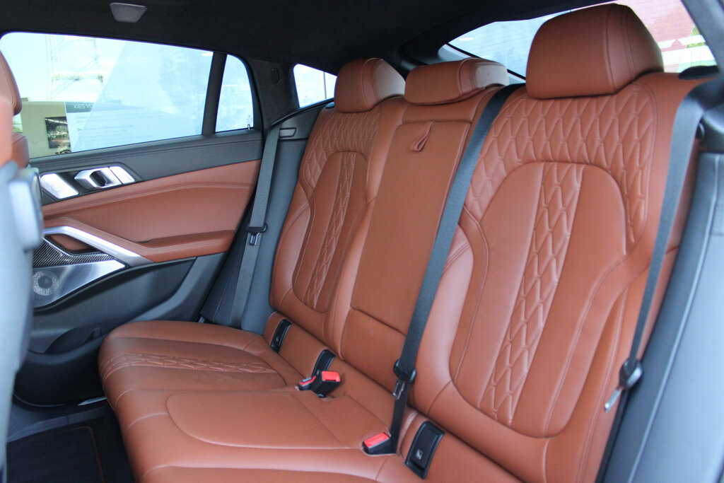 BMW X6 17