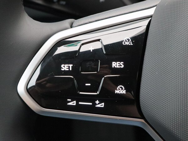 cruise control adaptief met Stop&Go en stuurhulp cruise control adaptief met Stop&Go en stuurhulp
