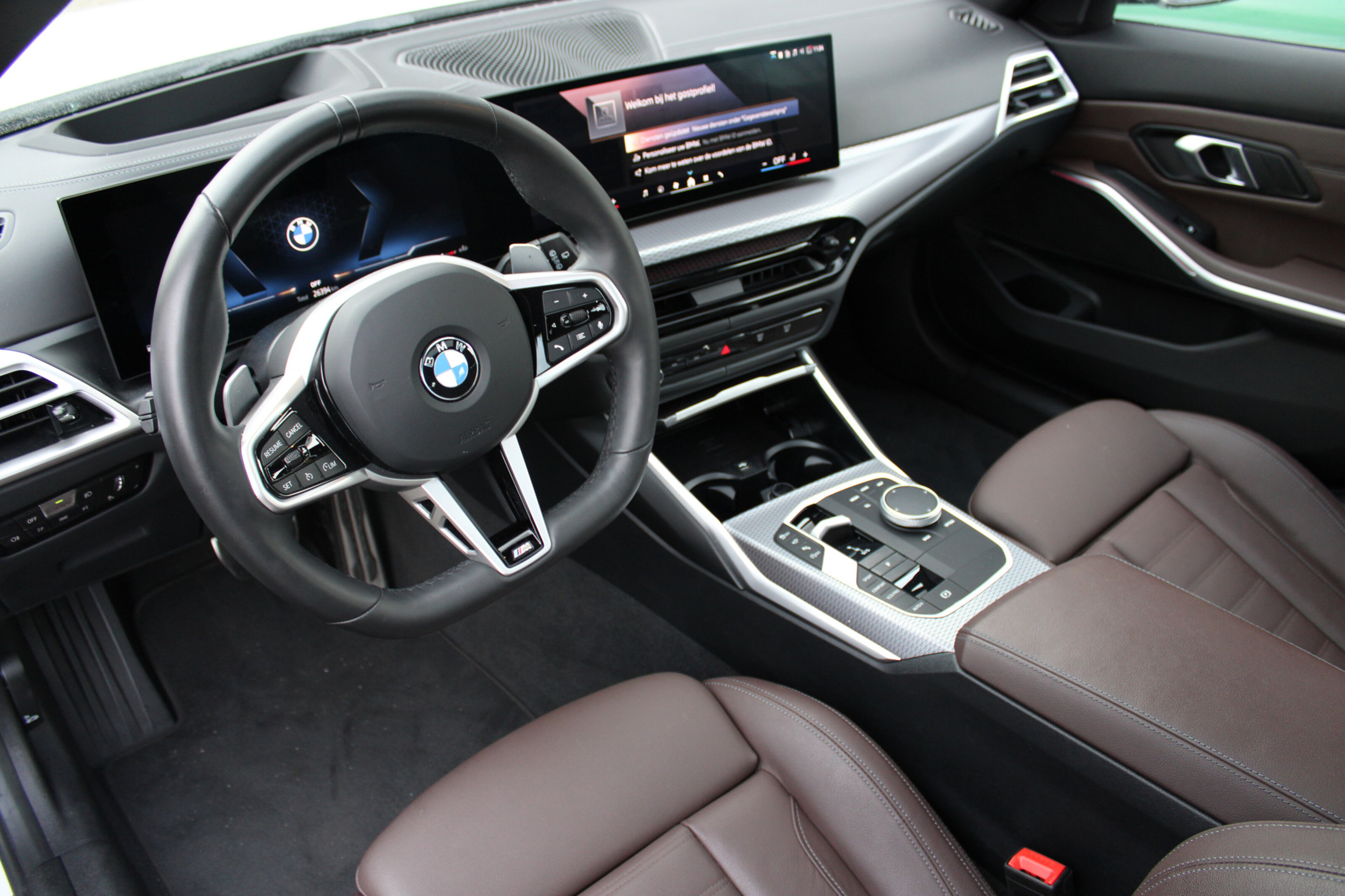 BMW 3 Serie Touring 330i xDrive Innovation pack / M Sport PRO Automaat