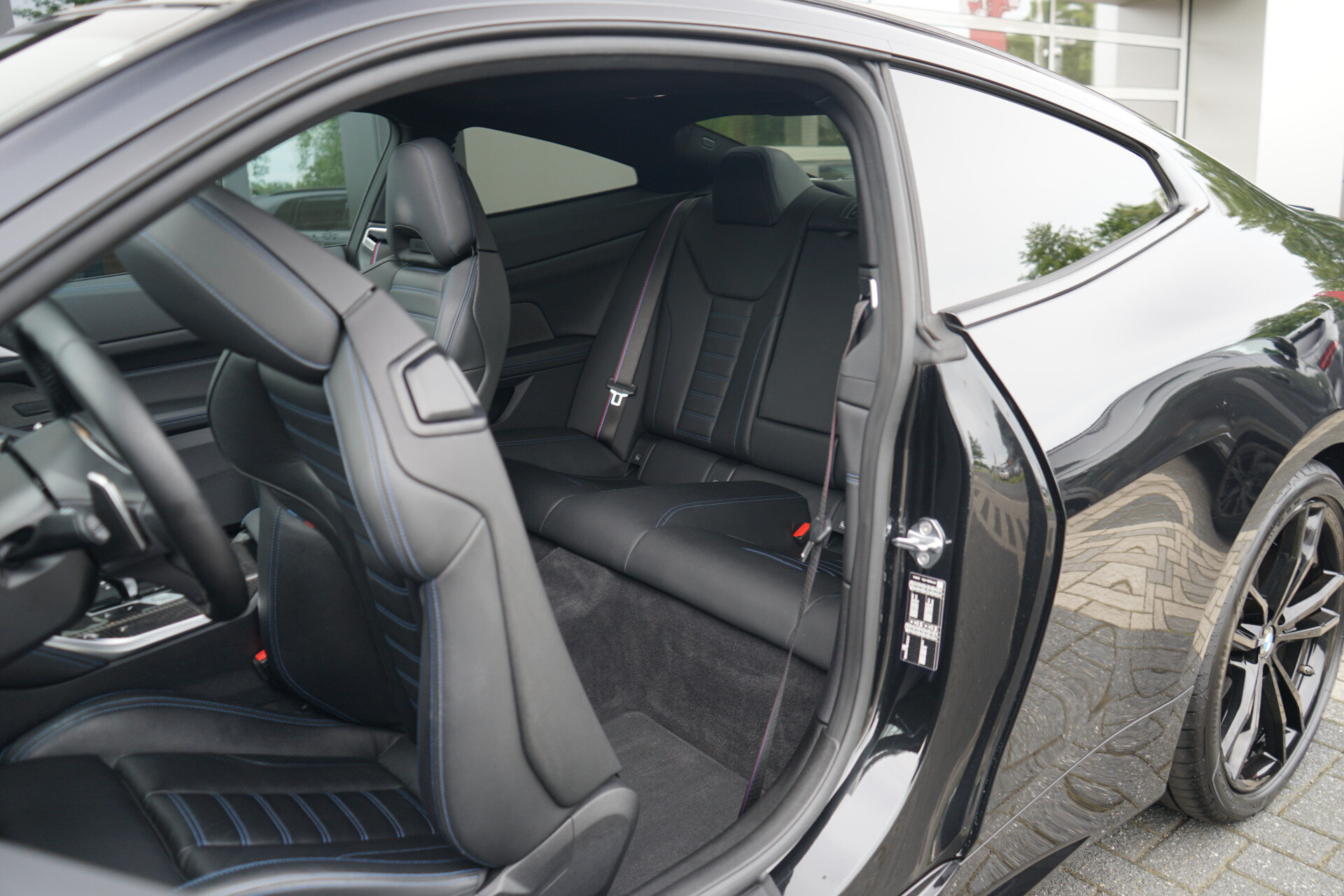 BMW 4-serie Coupé M440i High Executive - Afbeelding 4