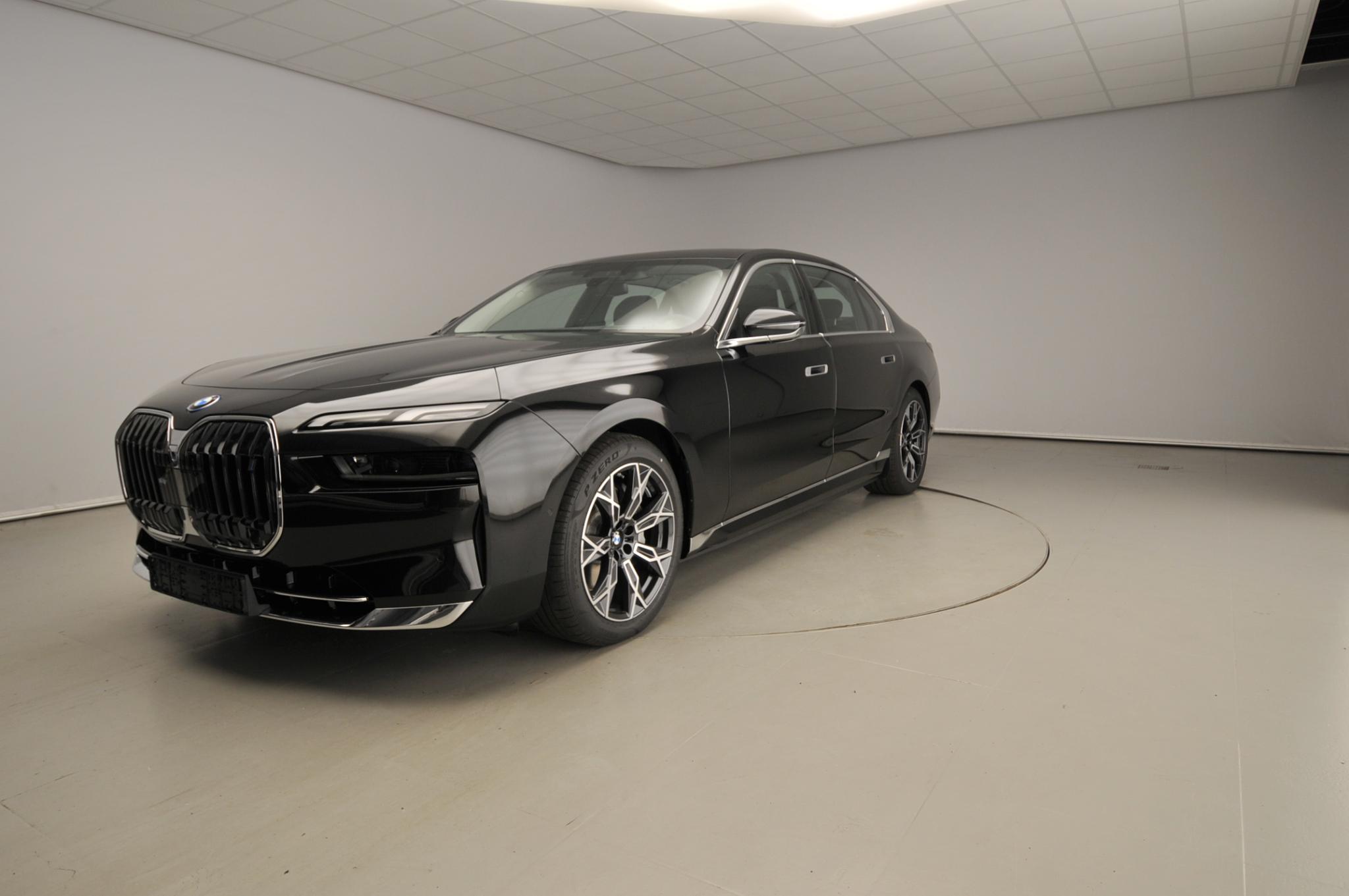 BMW i7 xDrive50