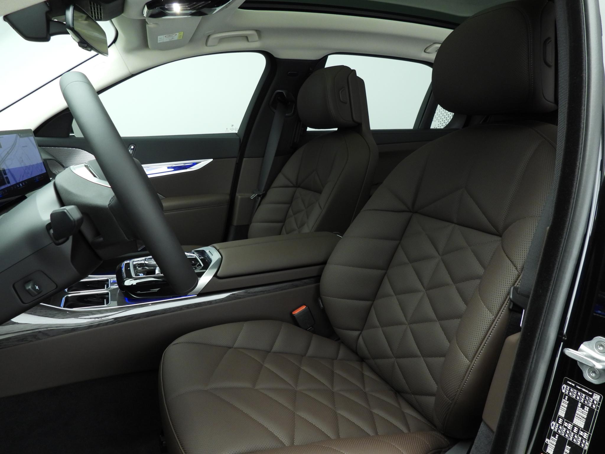 BMW i7 xDrive50 - Afbeelding 4