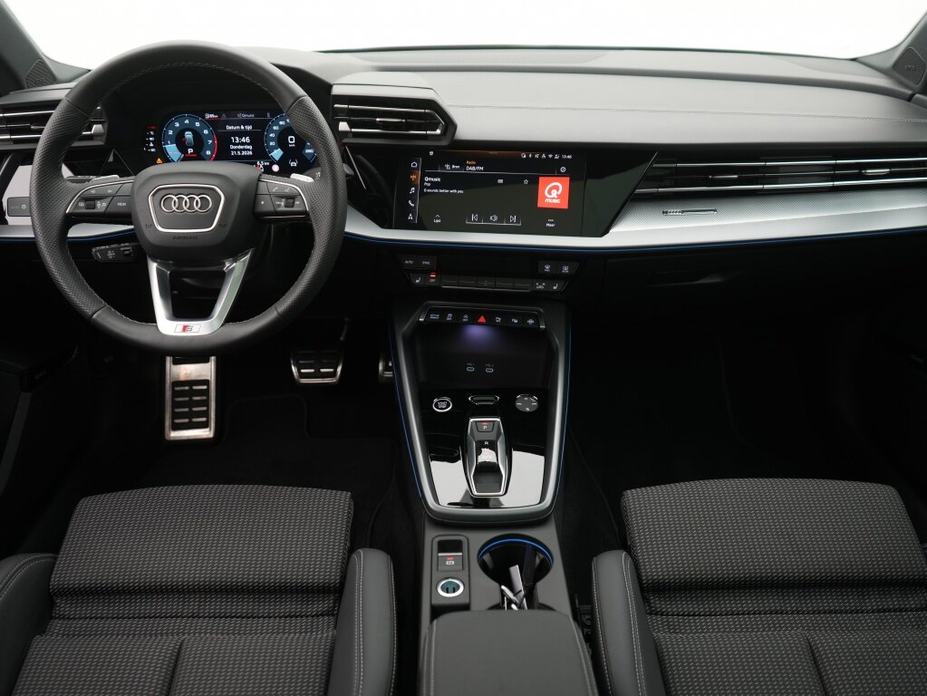 Audi A3 Sportback 35 TFSI S-line Edition | Panoramadak | Matrix led | Sonos Audio - Afbeelding 3