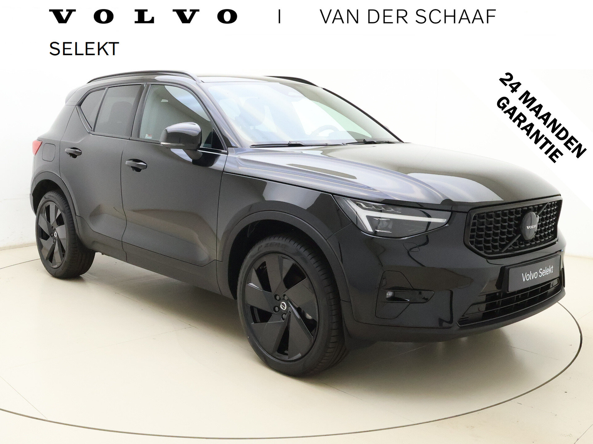 Volvo XC40 B3 177pk Plus Black Edition