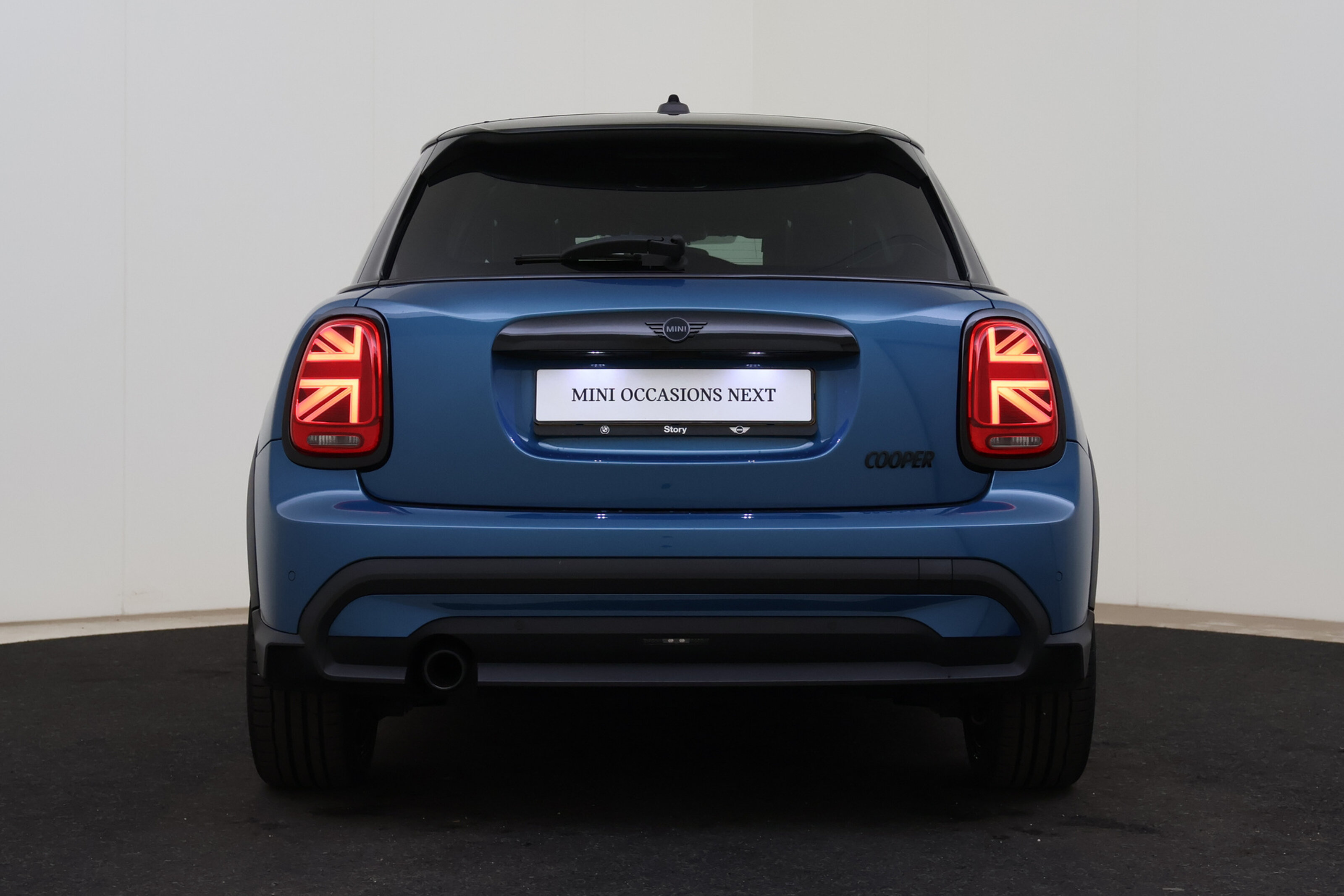 MINI Cooper Hatchback Classic Automaat