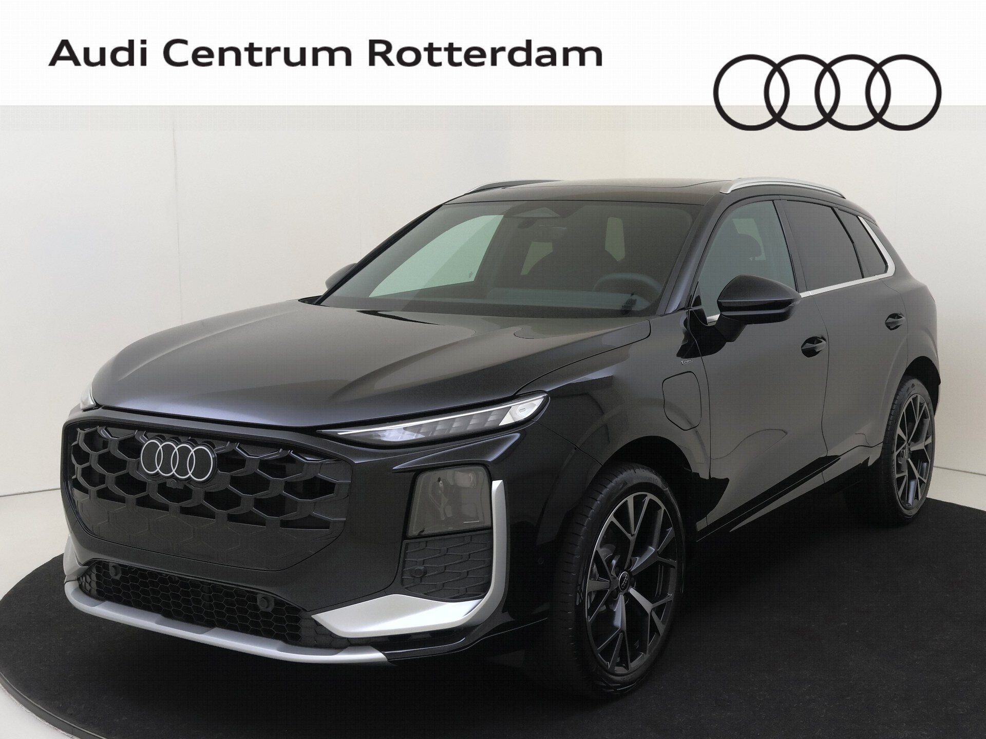 Audi Q3 e-hybrid S tronic 6 272pk