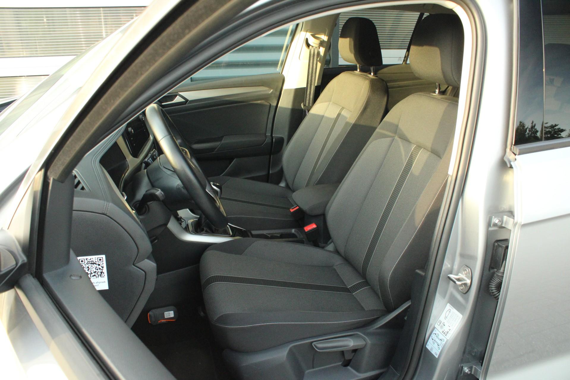 Volkswagen T-Roc 1.0 TSI 110pk Life 75 Edition - Afbeelding 4