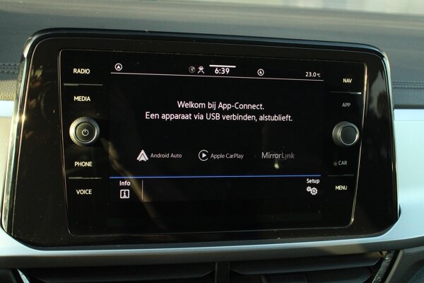 Apple Carplay/Android Auto