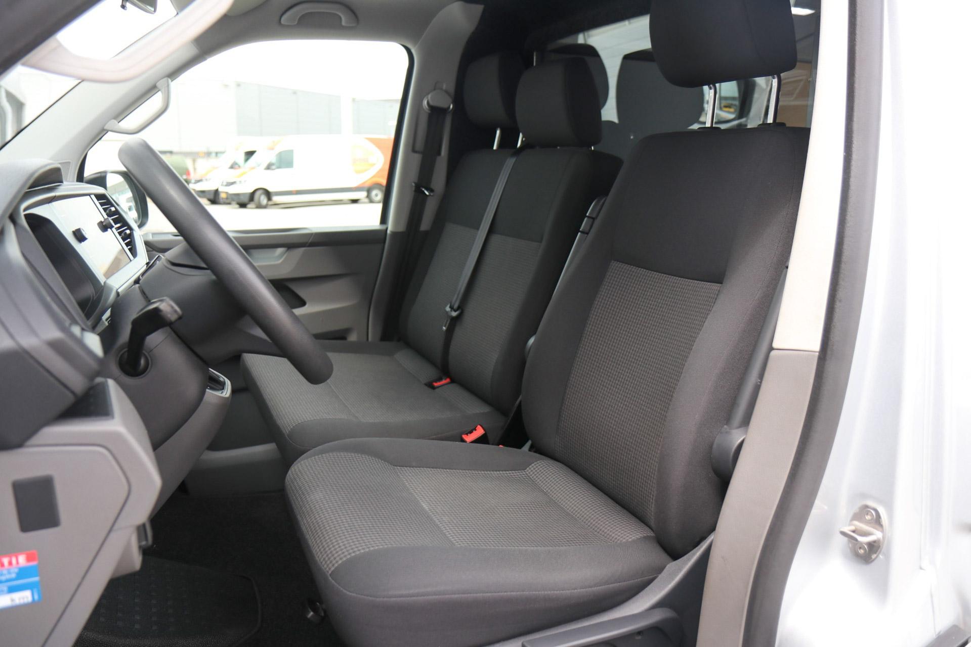 Volkswagen Transporter 2.0 TDI 150pk DSG L1H1 28 - Afbeelding 4