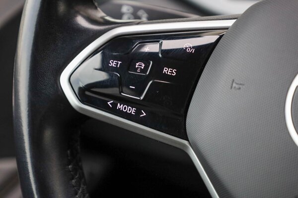 cruise control adaptief met Stop&Go cruise control adaptief met Stop&Go