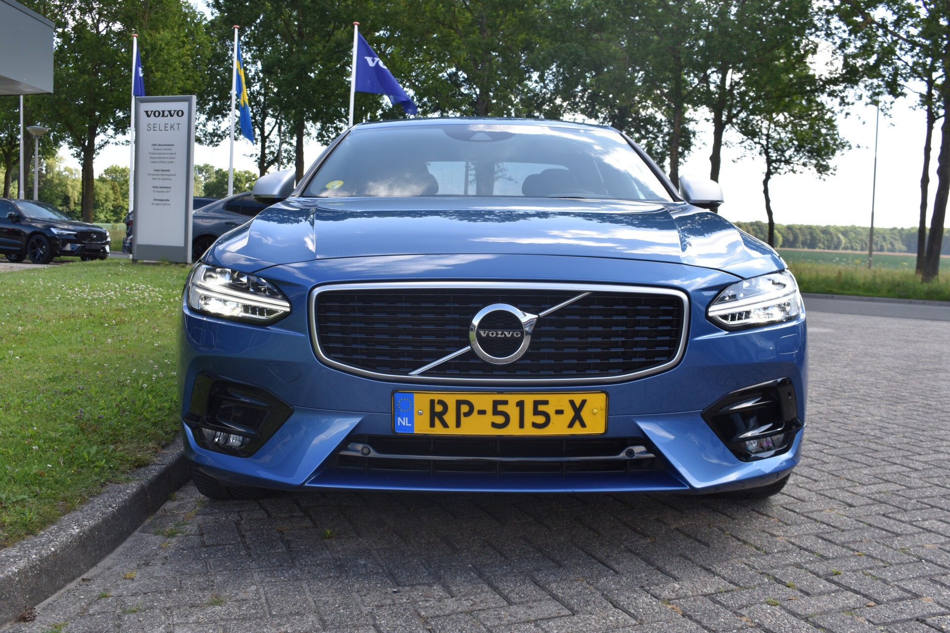 Volvo S90 D3 150PK Automaat R-Design - Afbeelding 3