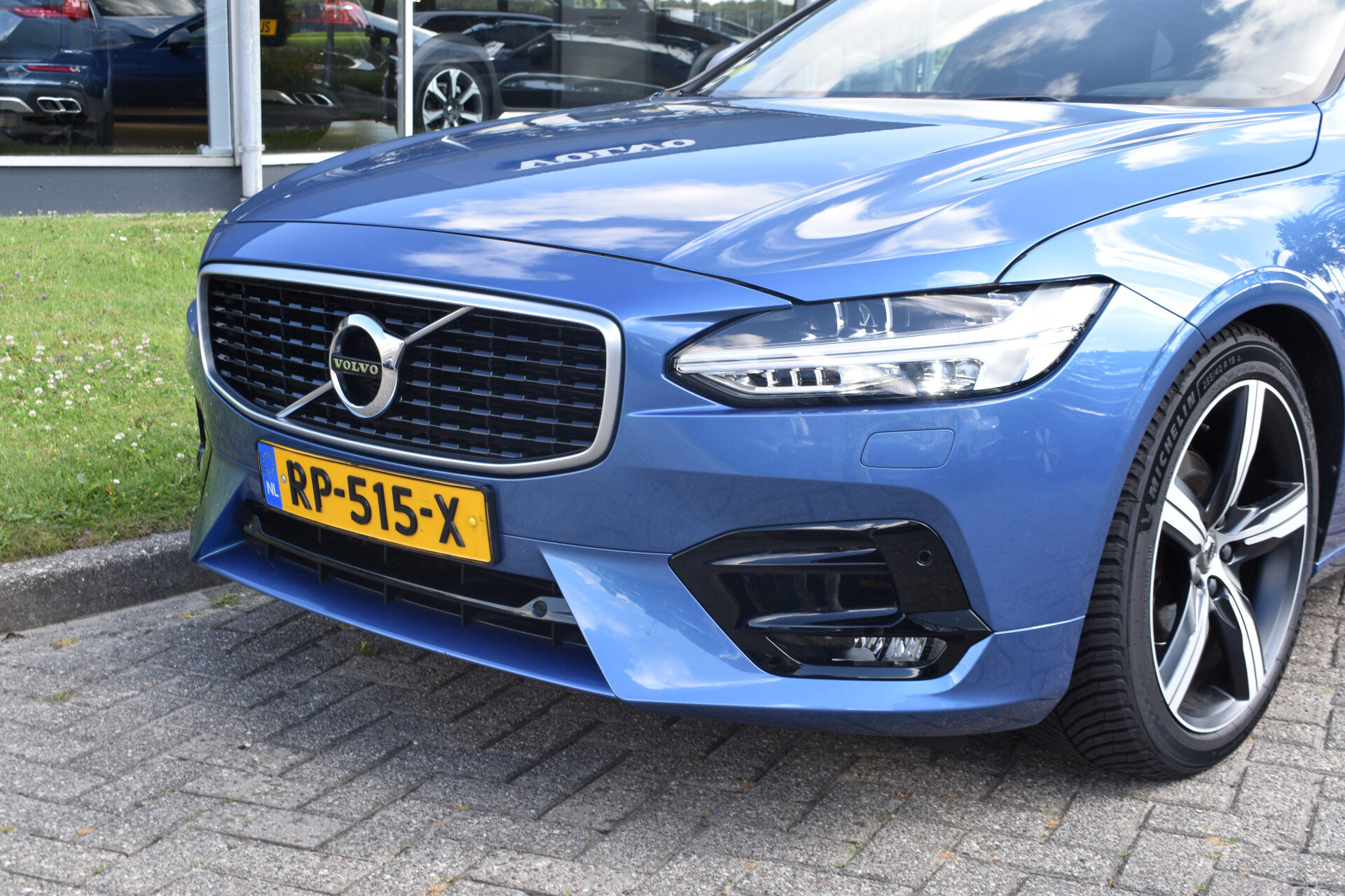 Volvo S90 D3 150PK Automaat R-Design - Afbeelding 4