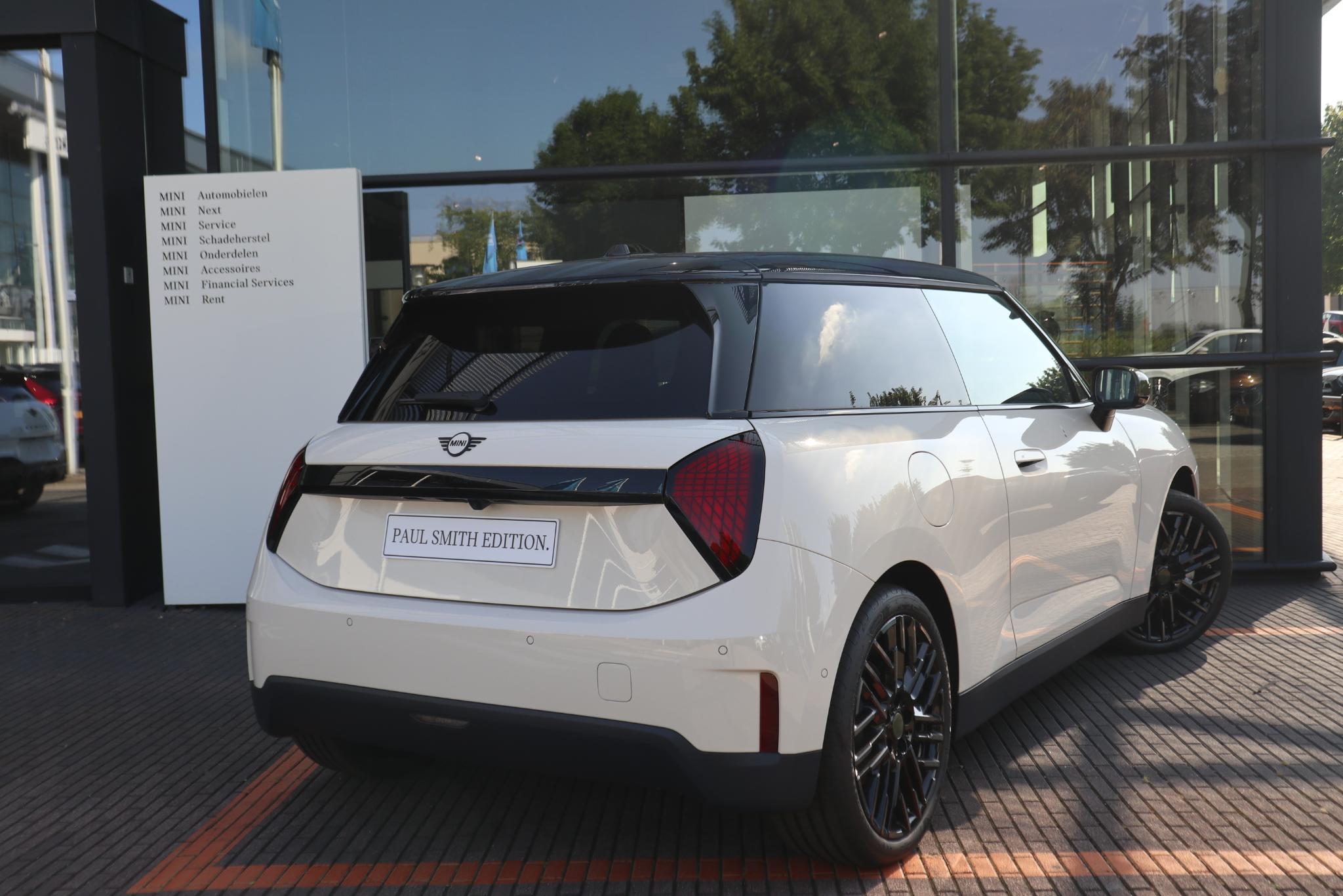 MINI Electric 3-Deurs Cooper SE | Paul Smith + Pakket M - Afbeelding 2