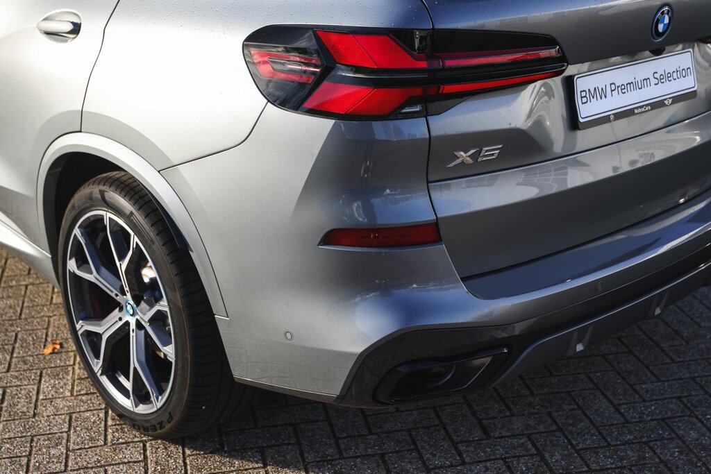 BMW X5 40