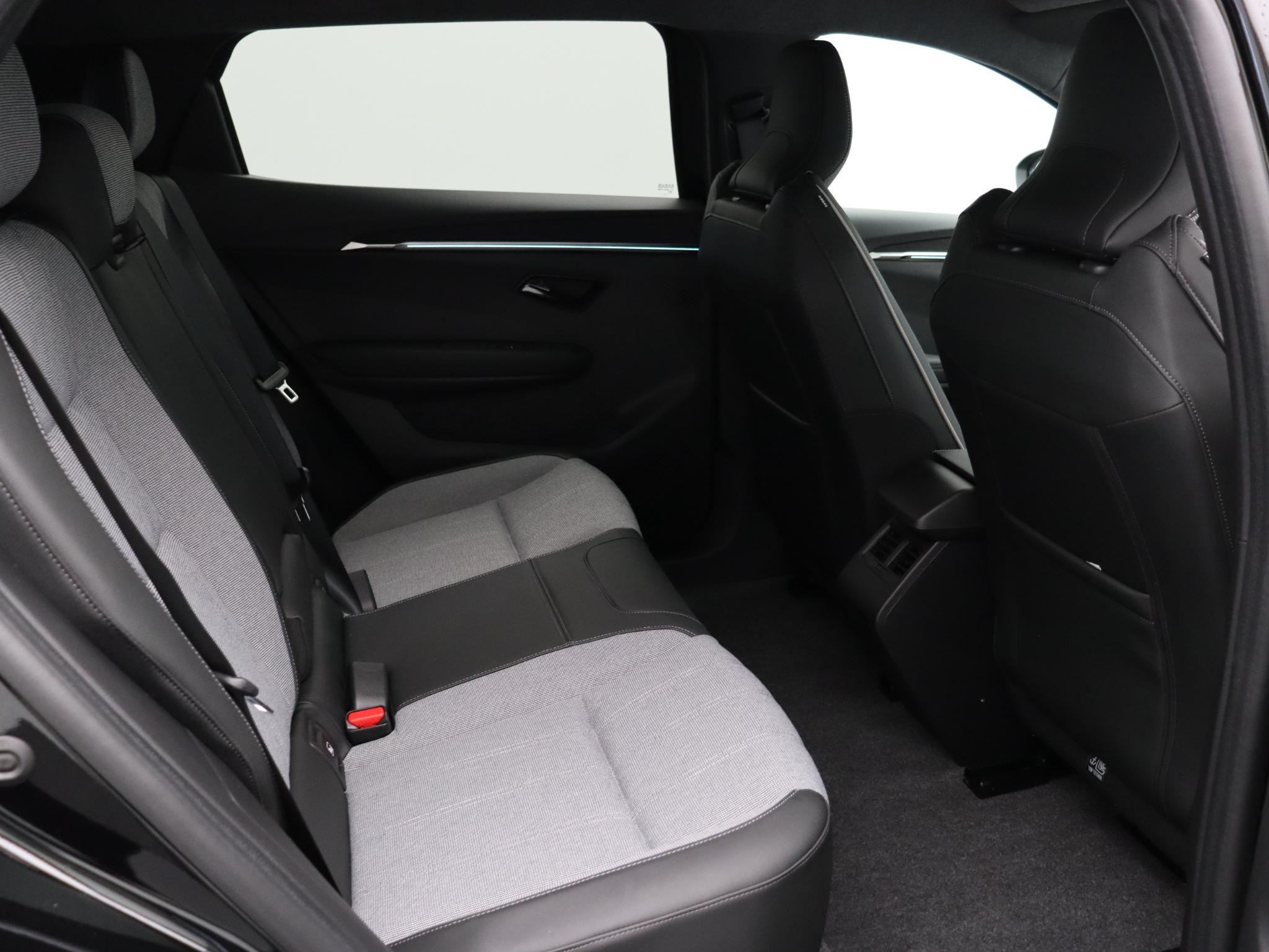 Mitsubishi Eclipse Cross Business Edition 87 kWh - Afbeelding 9