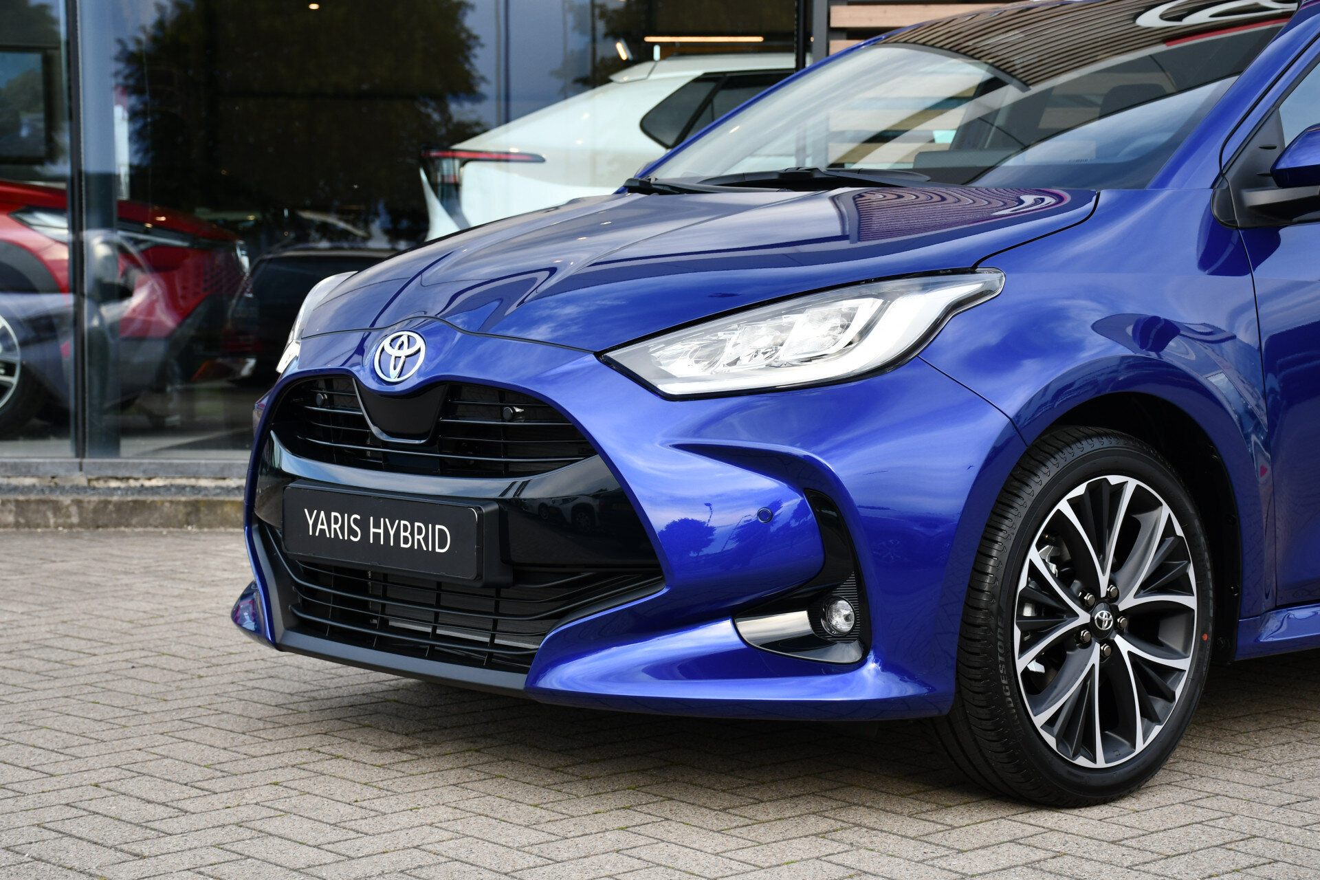 Toyota Yaris 1.5 Hybrid 115 Dynamic Automaat 116pk - Afbeelding 3