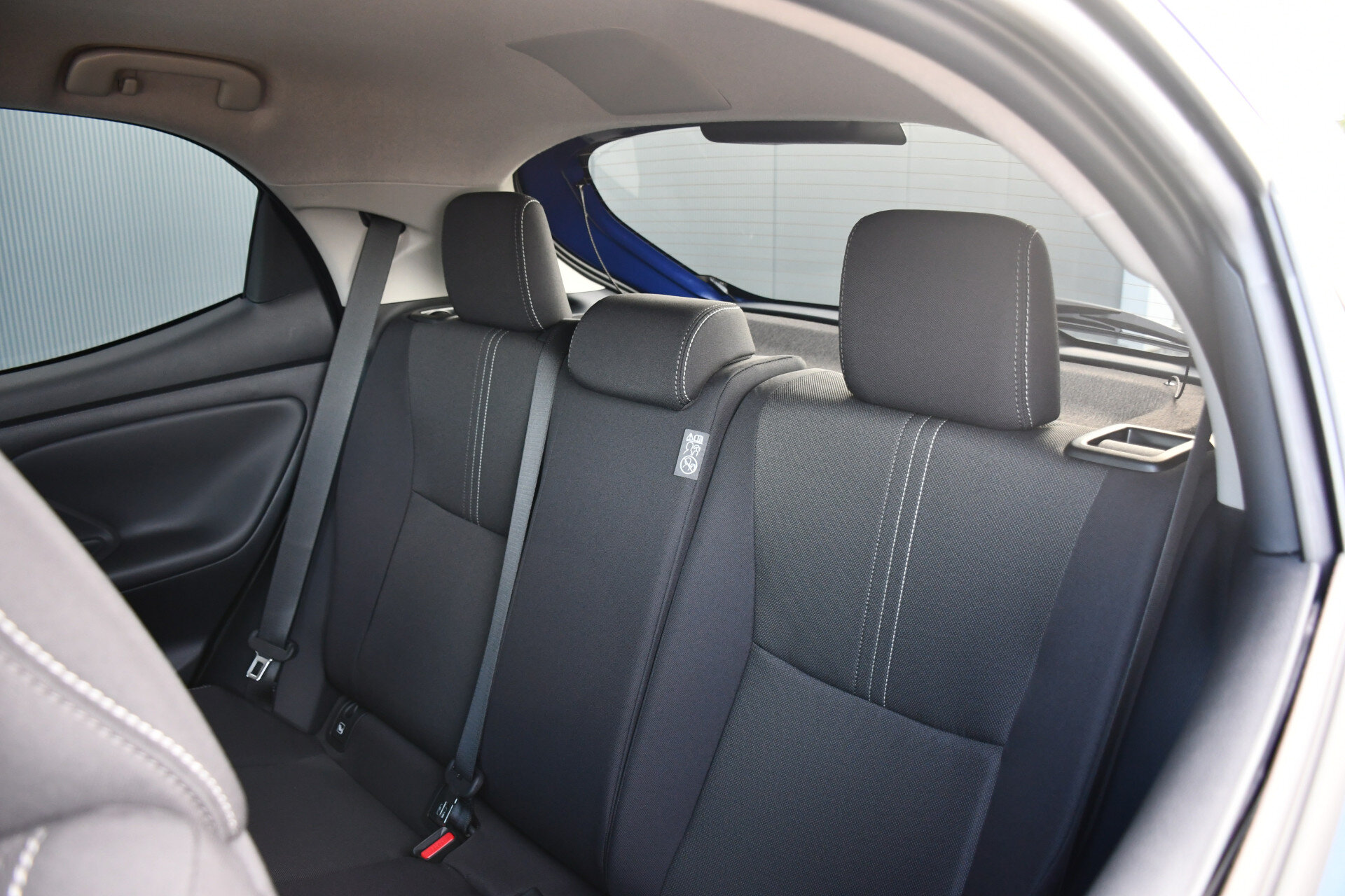 Toyota Yaris 1.5 Hybrid 115 Dynamic Automaat 116pk - Afbeelding 4