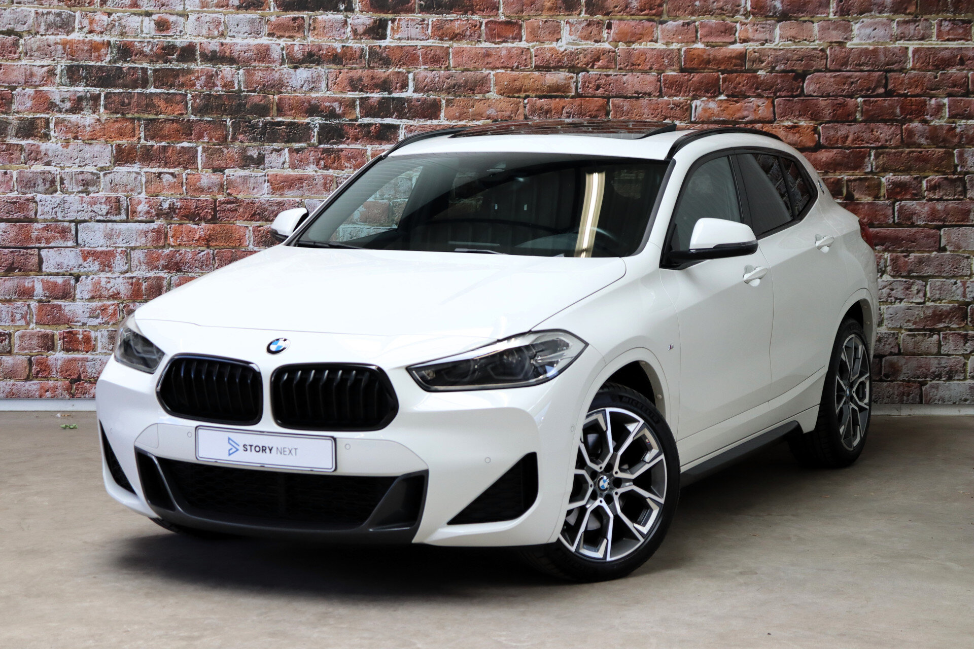 BMW X2 xDrive20i High Executive M Sport Pakket Automaat