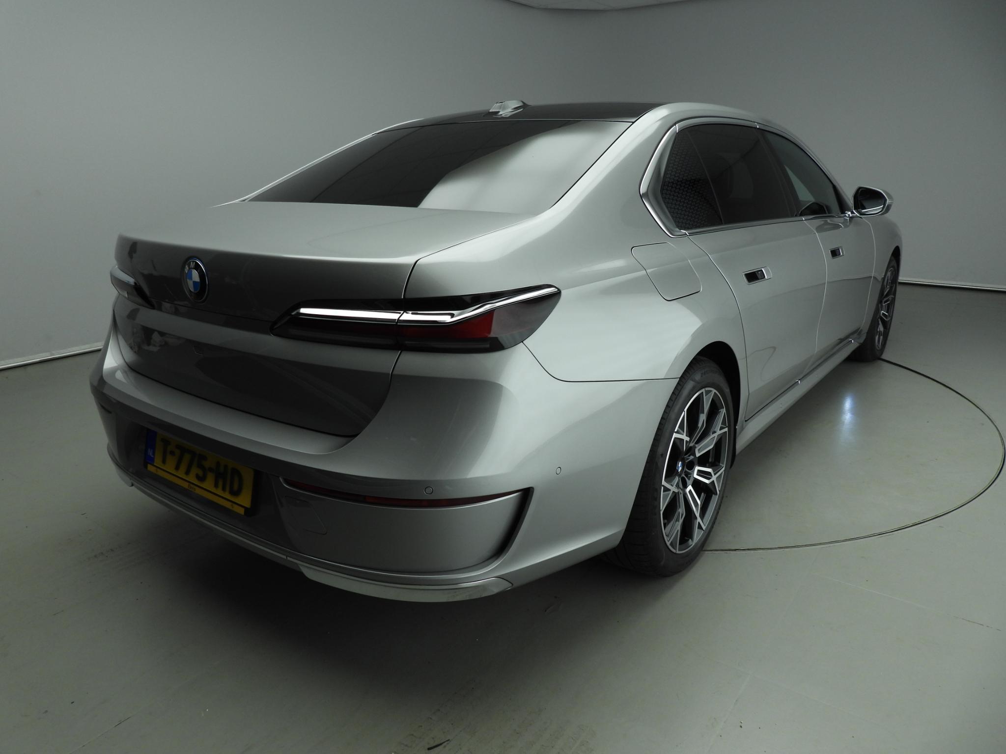 BMW 7 Serie 750e xDrive - Afbeelding 2