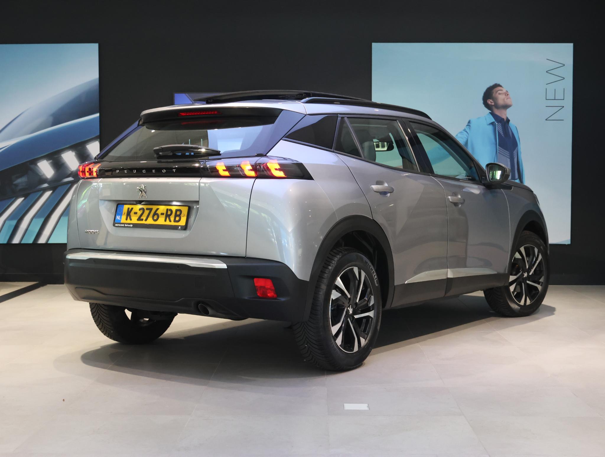 Peugeot 2008 SUV Blue Lease Allure 100 pk - Afbeelding 3