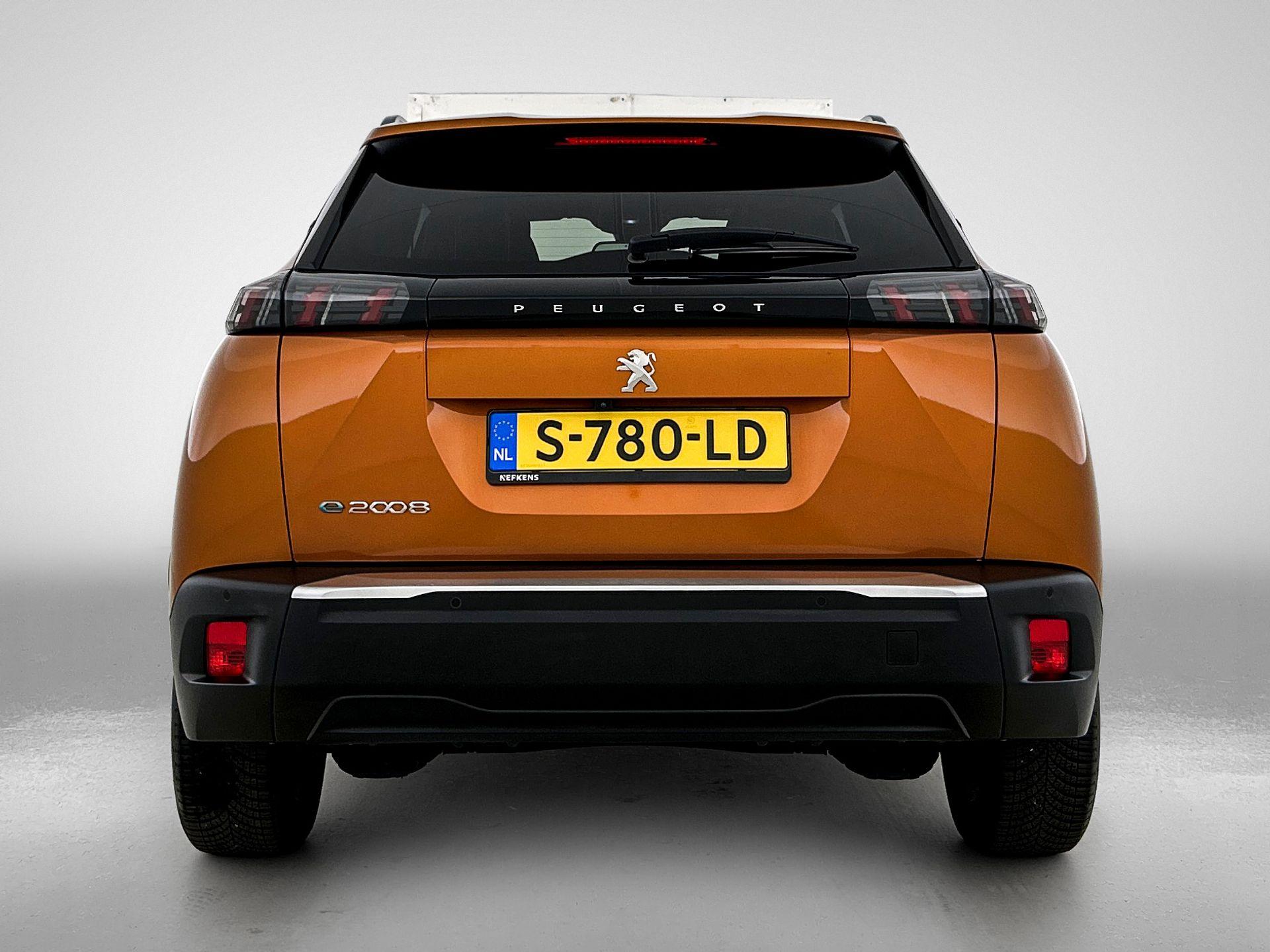 Peugeot e-2008