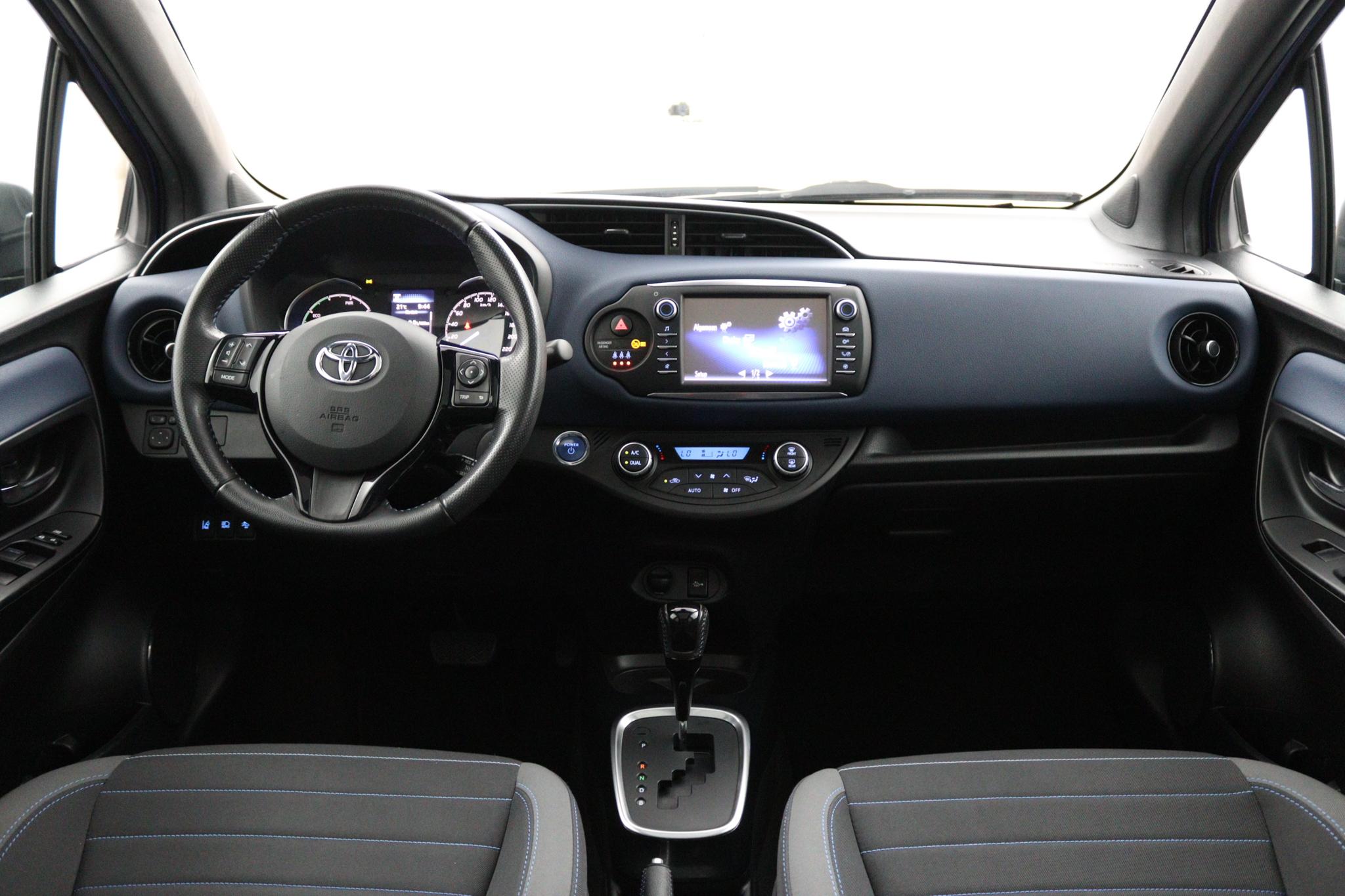 Toyota Yaris 1.5 Hybrid Bi-Tone - Afbeelding 4