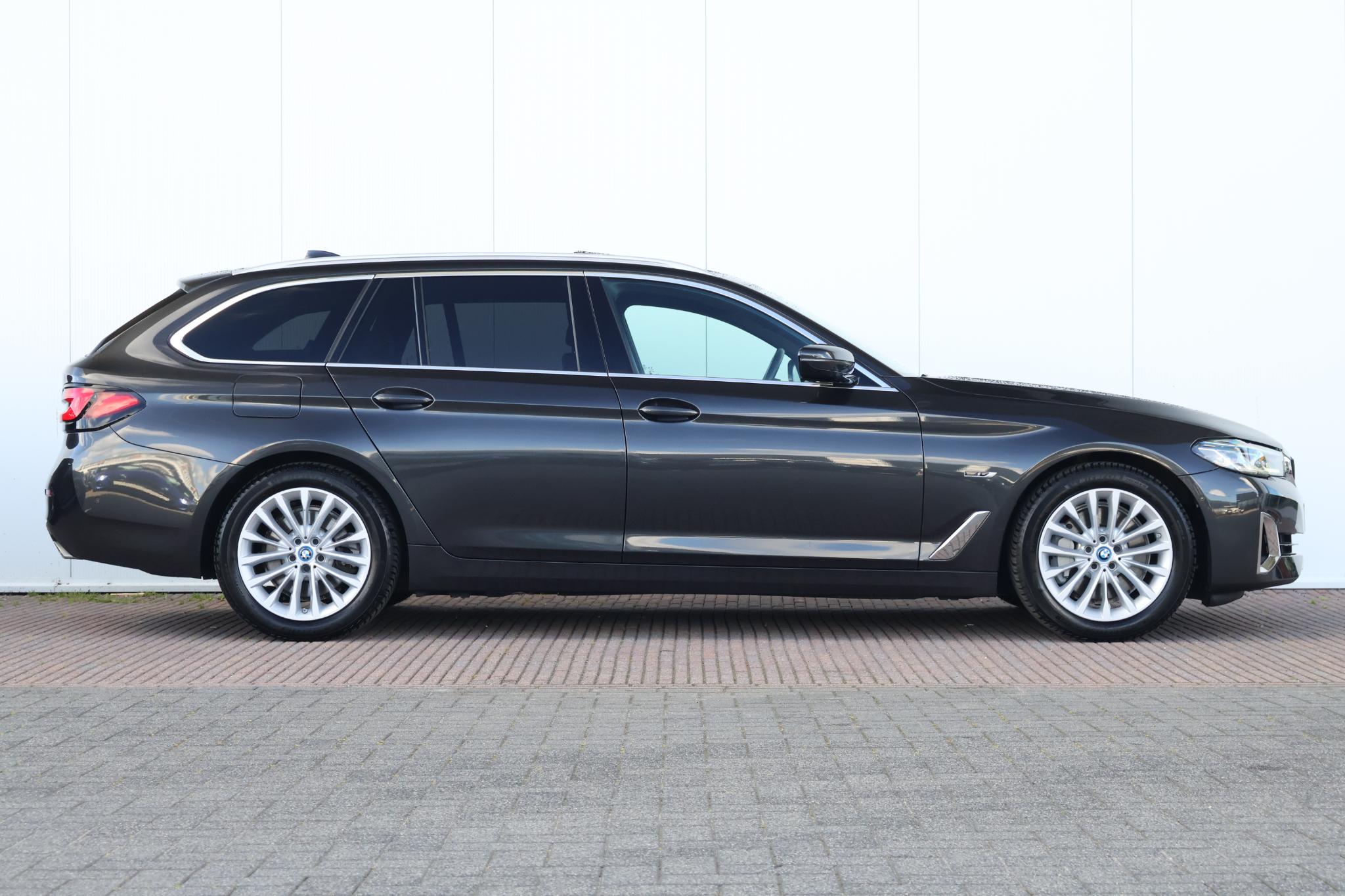 BMW 5-serie Touring 530e Business Edition Plus - Afbeelding 5