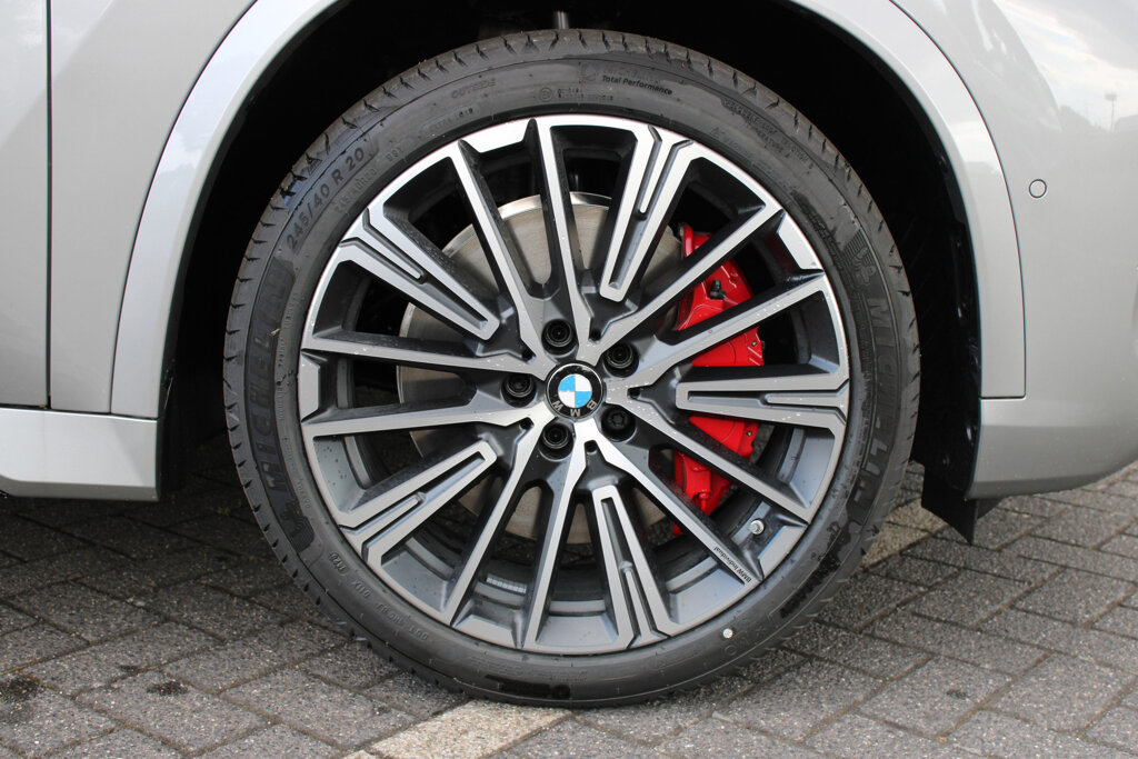 BMW X1 7