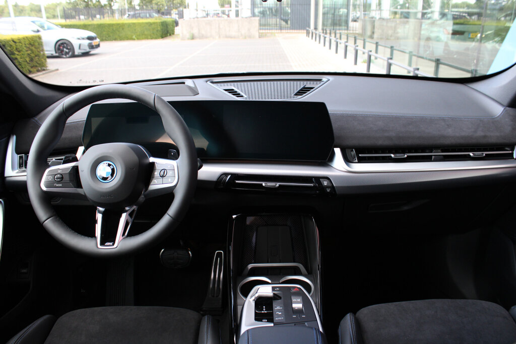 BMW X1 10