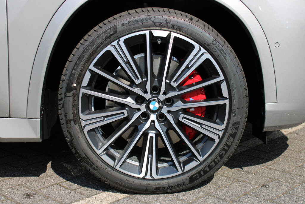 BMW X1 7