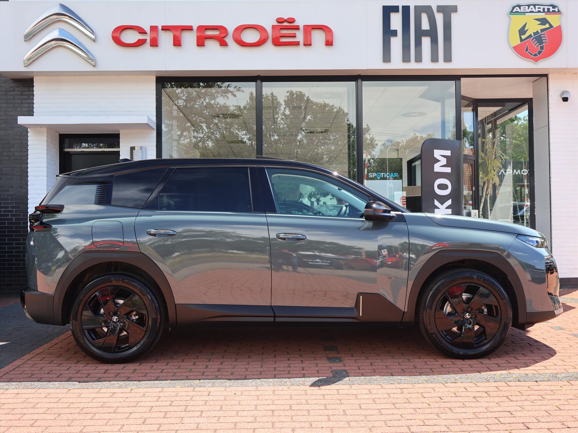Citroën C5 Aircross Hybrid 145PK Automaat Max, Rijklaarprijs | Panoramadak | Trekhaak afn. | Lederen interieur | Stoelmassage | Stoelventilatie - Afbeelding 3